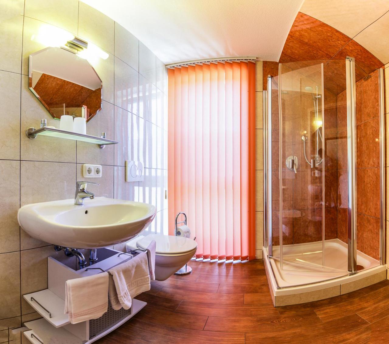 באד וויריסהופן Kneipp-Kurhotel Emilie מראה חיצוני תמונה